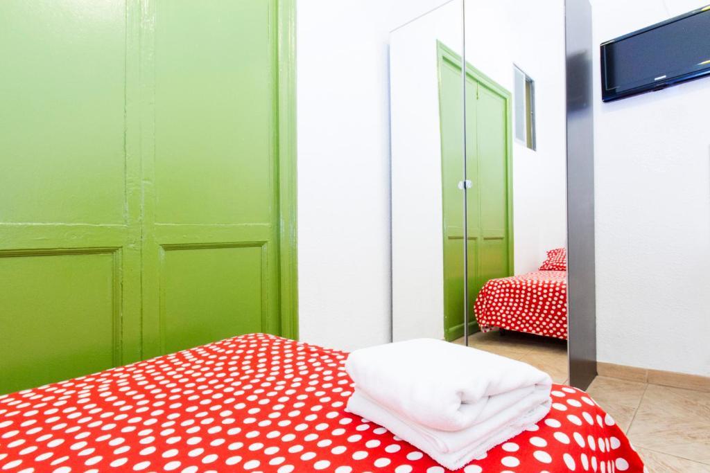 Hostal Bahia Мадрид Стая снимка